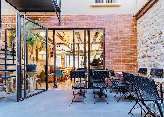 Fraternity-hotel Albergue Paris